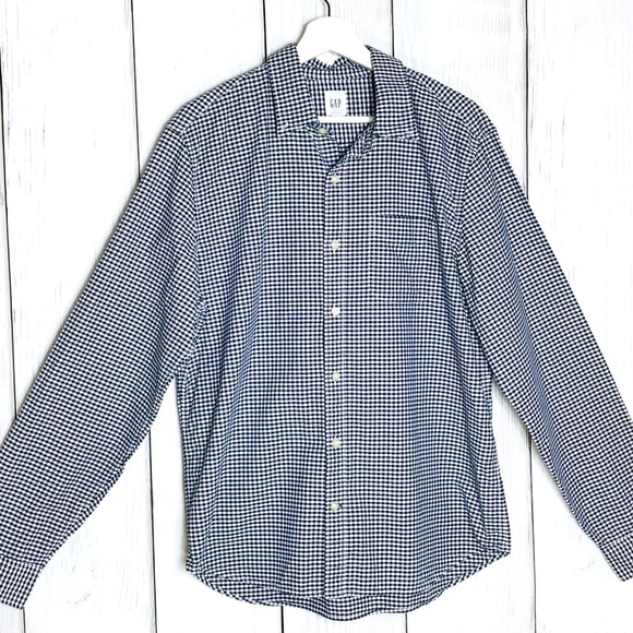 GAP Other - Gap Mens Blue & White Plaid Button Up Shirt